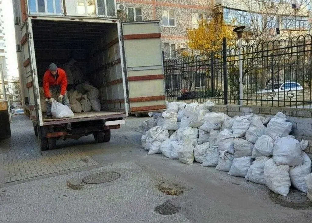 Вывоз мусора после переезда в Владикавказе в октябре